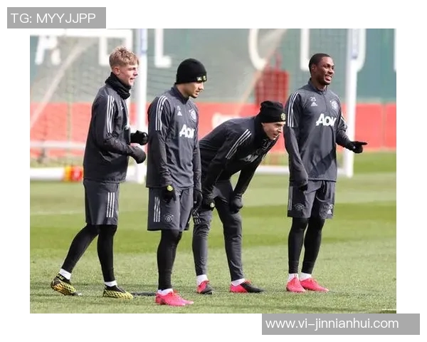 邓弗里斯脚踝恢复顺利期待对阵利物浦时能入选比赛名单